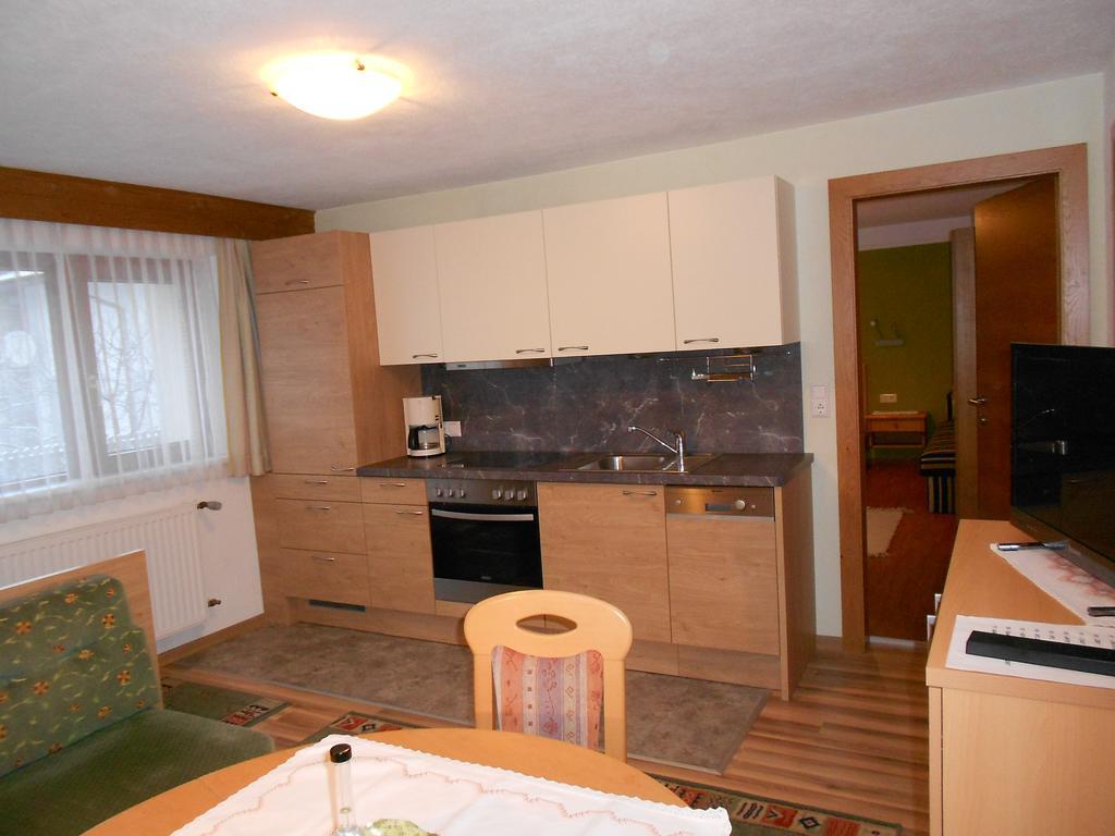 Appartement Haus Lutz à Prutz Chambre photo