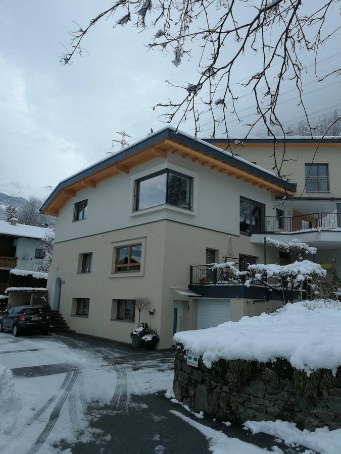 Appartement Haus Lutz à Prutz Extérieur photo